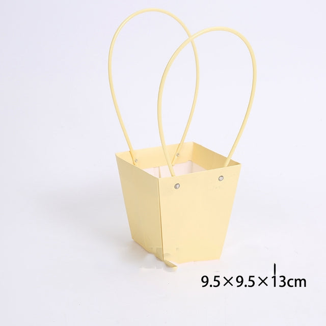 imagine produs Pungi ptr.aranjamente florale 9.5x9.5x13cm crem