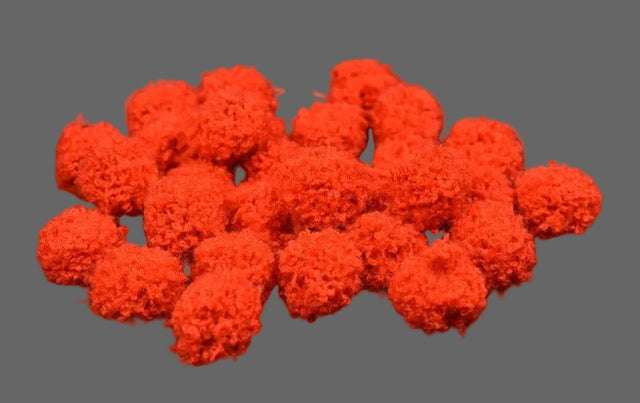 Bile casmir pufoase 2.5cm s/50 rosu