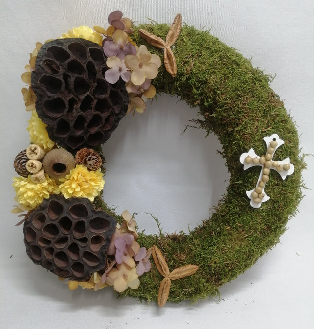 imagine produs Coronita muschi decorata