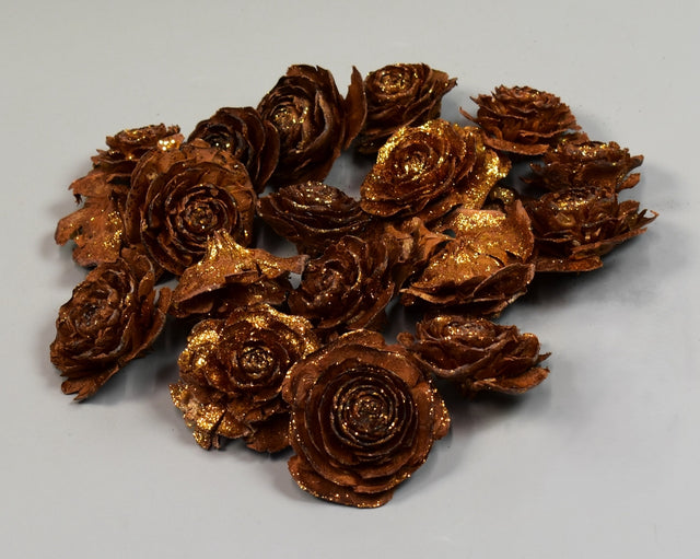 Image for Cap trandafiri cedru 3-5cm natur cu glitter