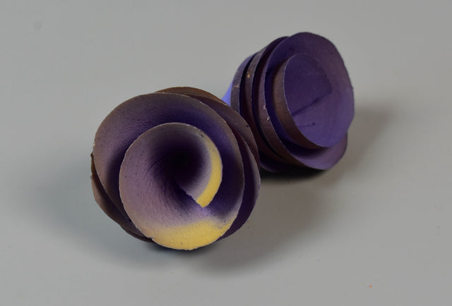 Image for Floare din lemn 2cm mov