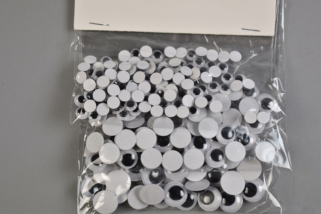 Figurine ochi 0,6cm,1cm,1,2cm S/90