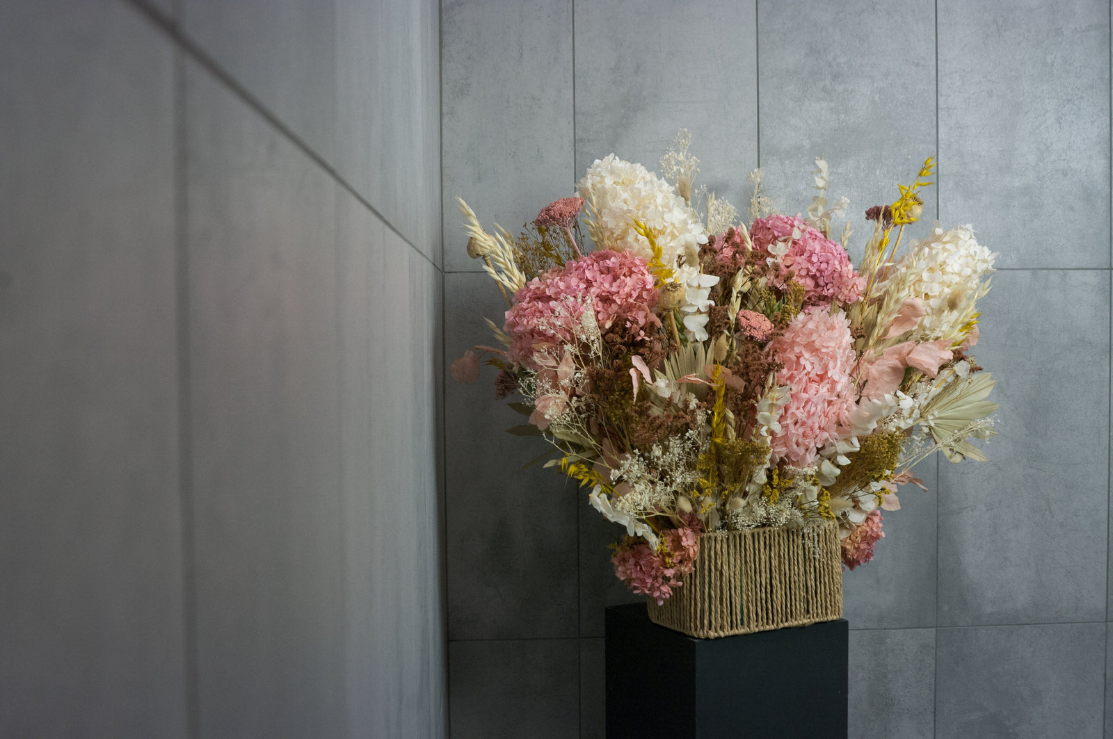 Tendințe florale pentru Ziua Mamei 2026 - idei moderne care inspiră și rezistă în timp