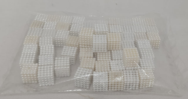 imagine produs Cuburi din margele 1.9cm 250gr. alb