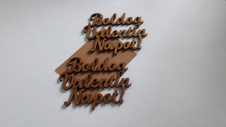 imagine produs Inscriptie din lemn -boldog valentin napot