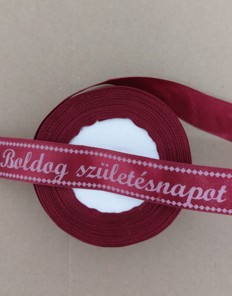 imagine produs Banda decor saten 2.5cmx25y Boldog Szuletesnapot bordeaux