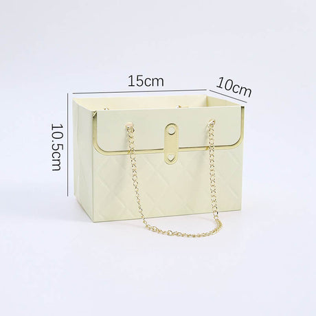 imagine produs Geanta pe lant placat cu aur 15x10x10.5cm crem