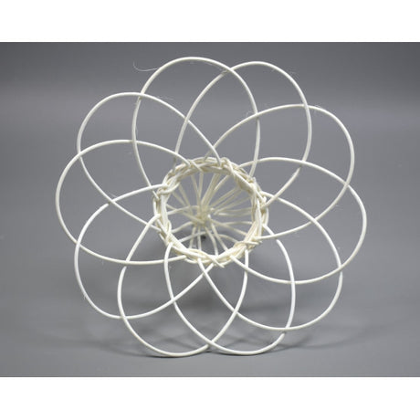 Suport buchet ratan forma floare 20cm alb