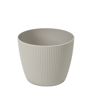 Vase din plastic
