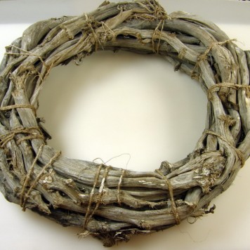 Koszorú banánszár 48cm falfestékes fehér